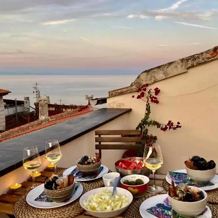 Appartement Ca' Du Marchin, Noli. Noli