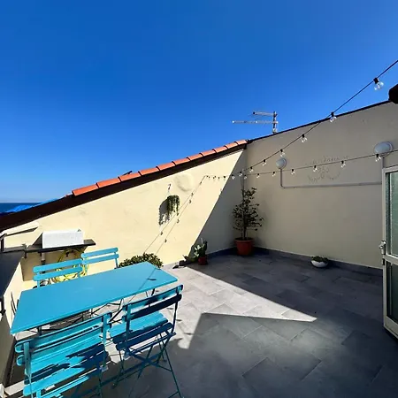 Ca' Du Marchin, Noli. Appartement