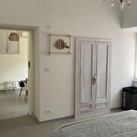 Apartment Ca' Du Marchin, Noli. Noli