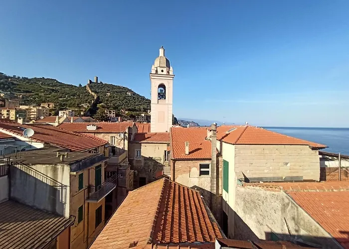 Ca' Du Marchin, Noli. Noli