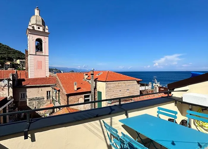 Ca' Du Marchin, Noli. Appartement *